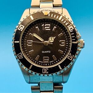 Women’s WS60510W Sport Quartz Wristwatch St Steel Band Japan Movt Works New Batt